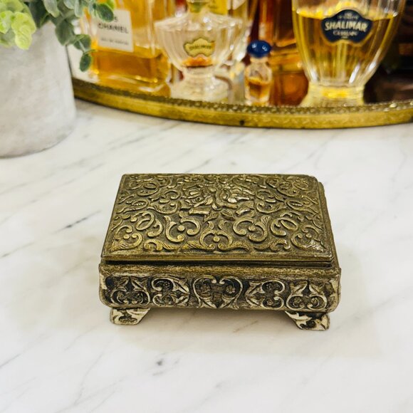 Vintage Hollywood Regency Trinket Box - Picture 1 of 9